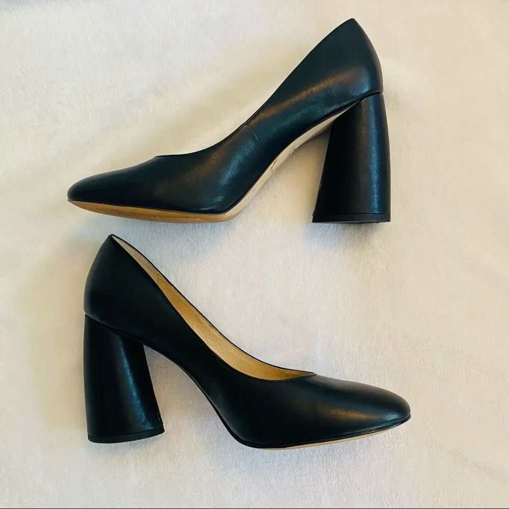 Louise et Cie Jayant Pump Black - Picture 2 of 9